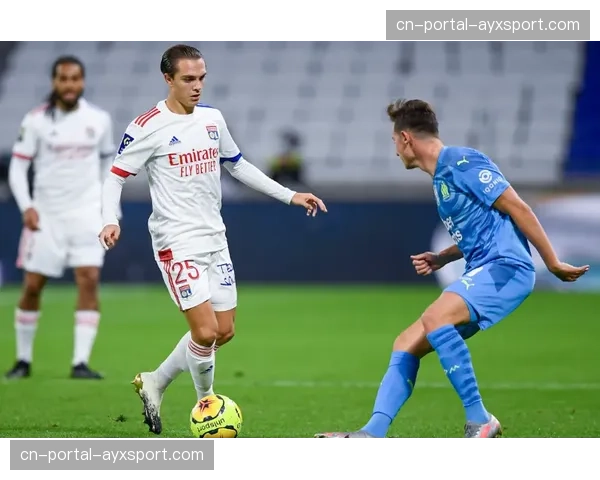 法甲裁判委员会将试行新的裁判沟通规范